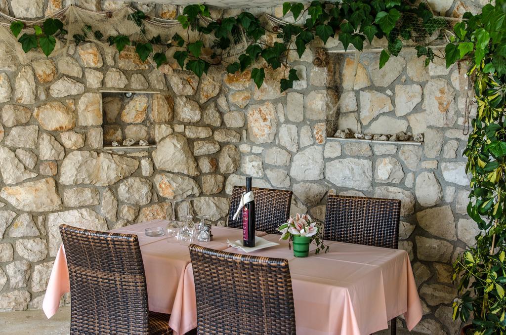 Slavka 3* Neum
